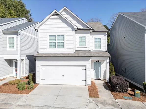 147 Millers Ln, Calhoun, GA 30701