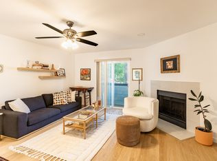 903 Romeria Dr APT 203, Austin, TX 78757