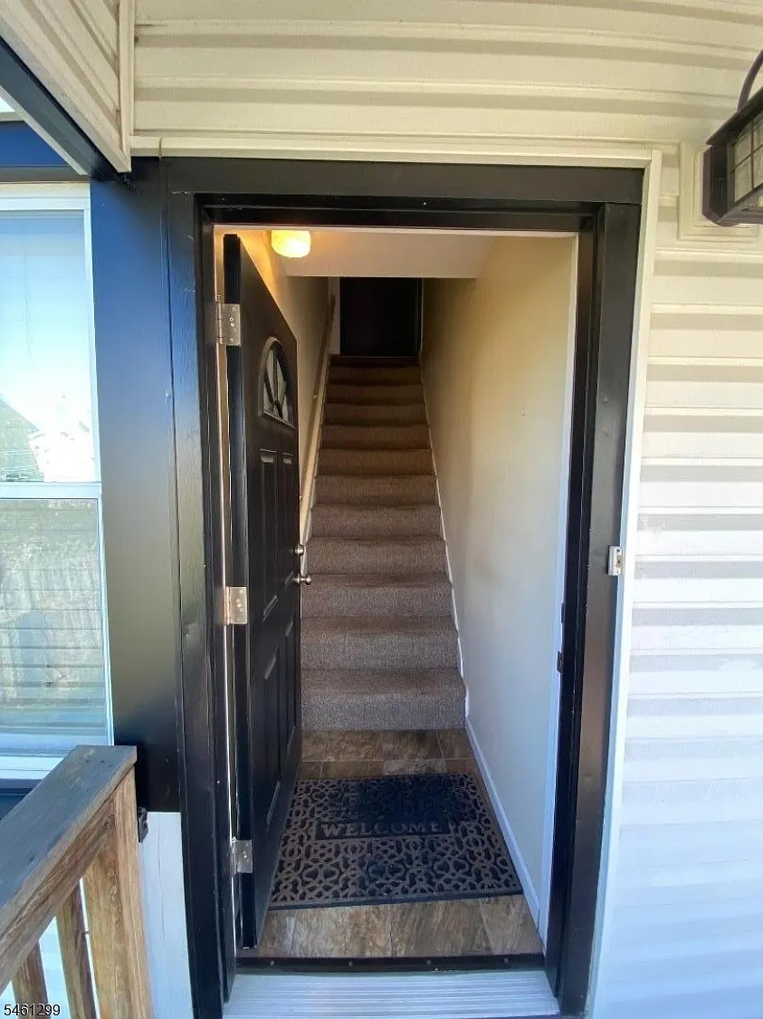 1 bed, 1.0 bath, $2,000 — Photo 3