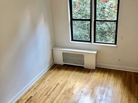 2nd image of 226 W 15th St #2G