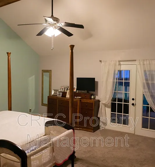 114 Queensbury Cir — Photo 25