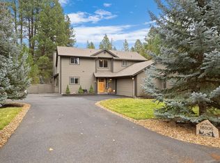 18806 Peony Pl, Bend, OR 97702