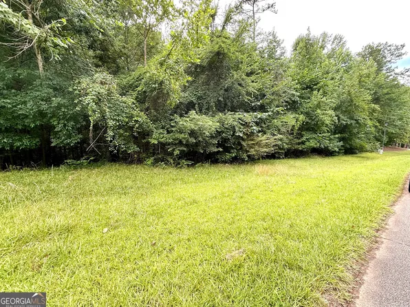 267 Branch Dr, Pendergrass, GA 30567