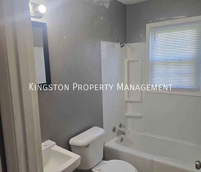 1484 Etawah Dr #3 — Photo 11