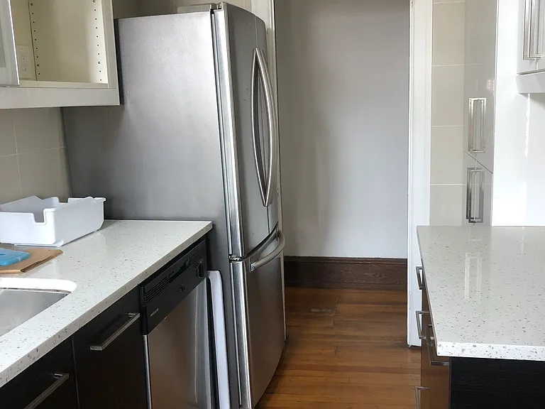 4641 Spruce St #1 — Photo 4