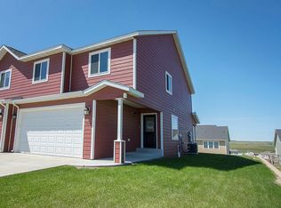 5805 Vanessa Ave, Williston, ND 58801