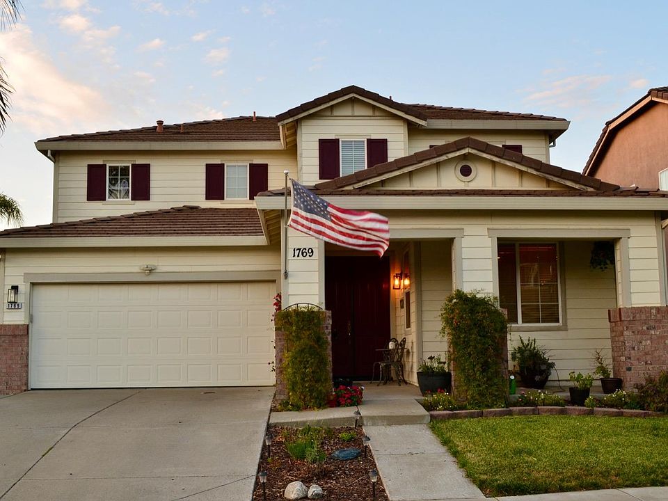 1st image of 1769 Elston Cir