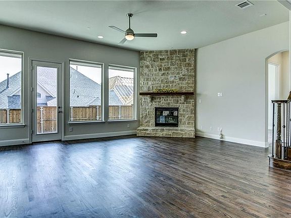 4th image of 7916 Keeneland Ct