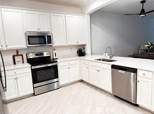 (Undisclosed Address), NAPLES, FL 34120