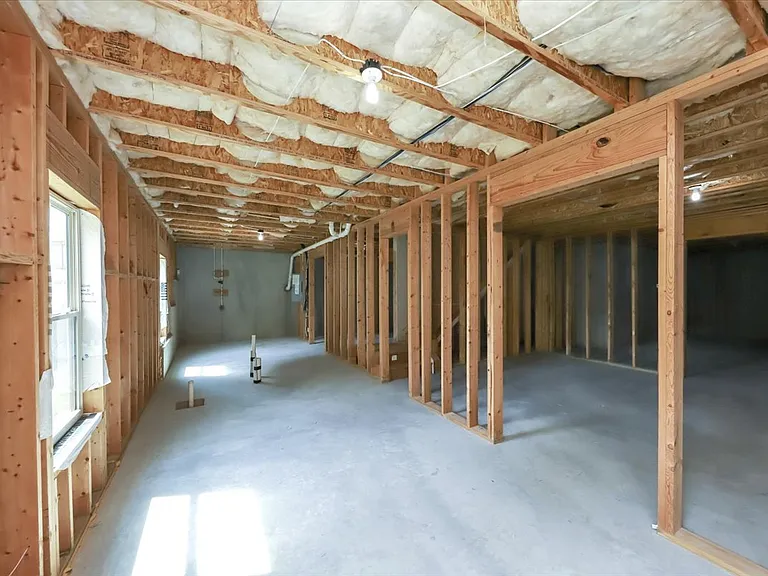 6059 Cove Park Dr — Photo 51