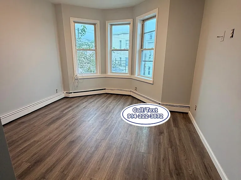 142 Beech St #2 — Photo 4