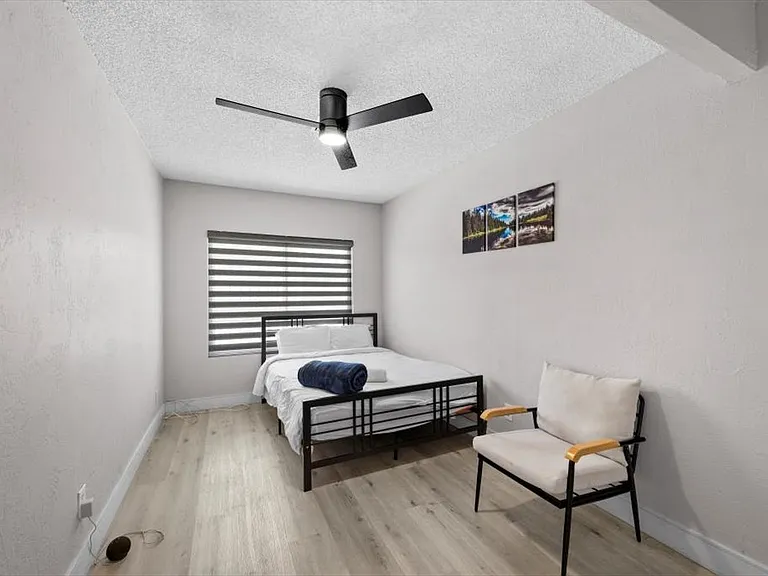 3618 Redwood St — Photo 30