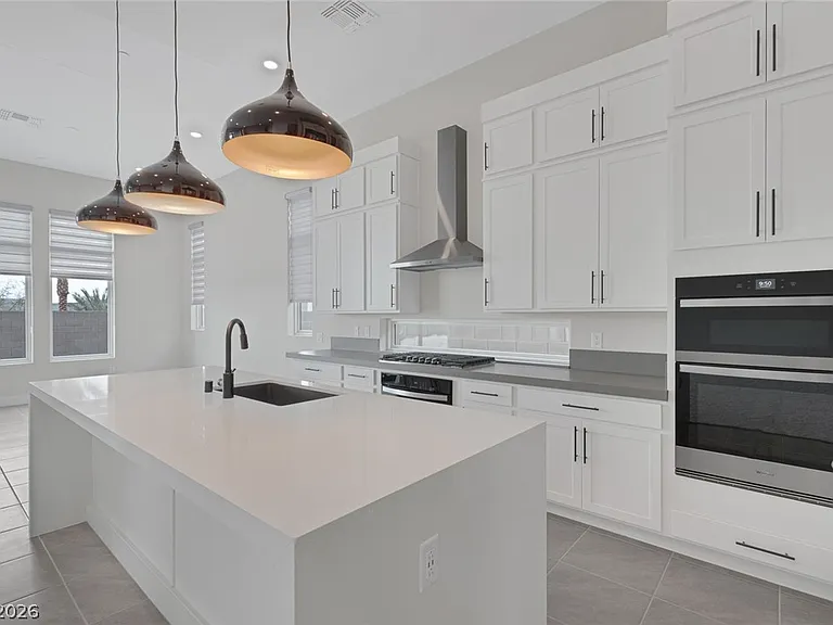 5008 Terramont Dr — Photo 19