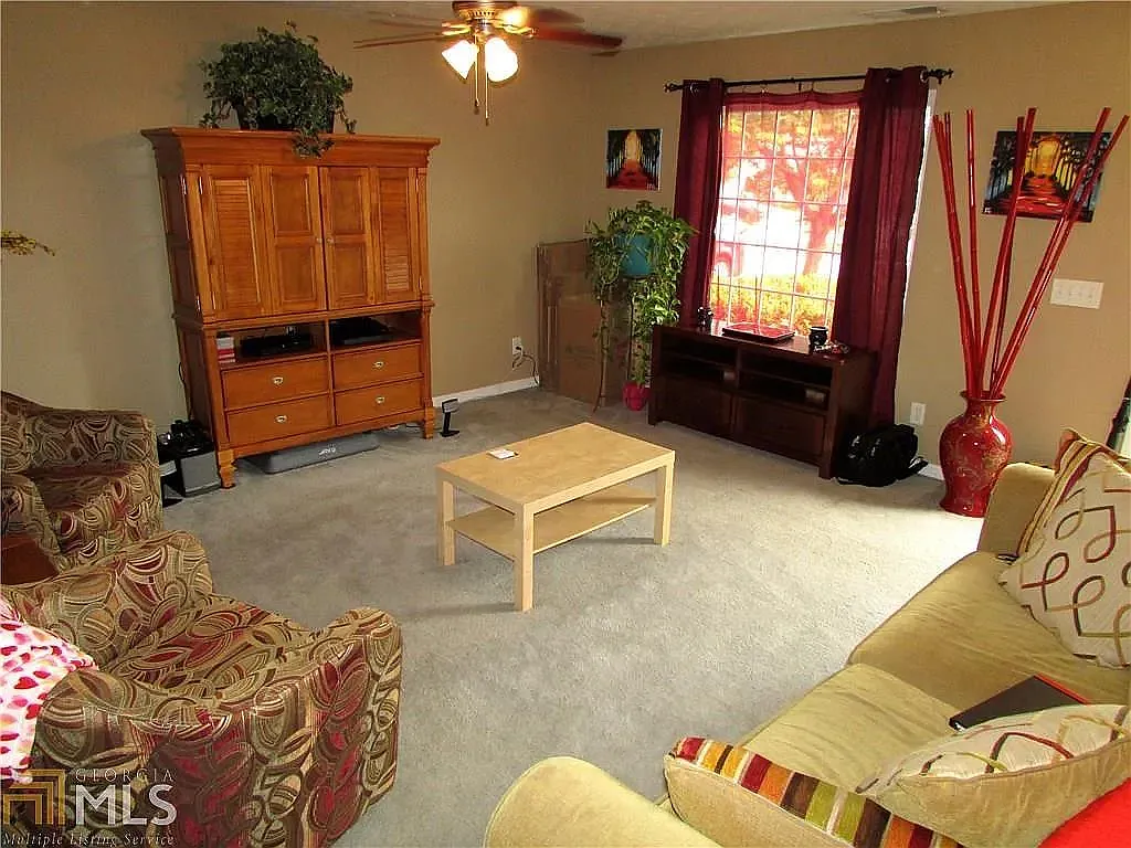 Building Photo - 5825 Strathmoor Manor Cir