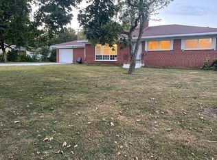 3443 Nichols Rd, Auburn Hills, MI 48326