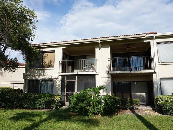 3rd image of 6335 Palma Del Mar Blvd S APT 222