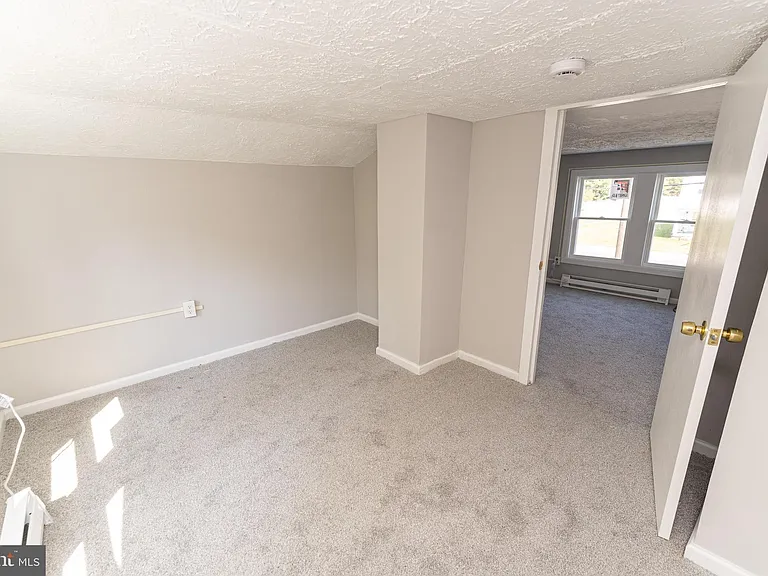 1507 Race St — Photo 38