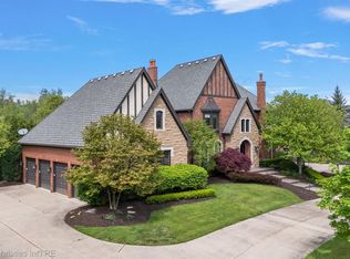 47690 Florence Dr, Northville, MI 48167