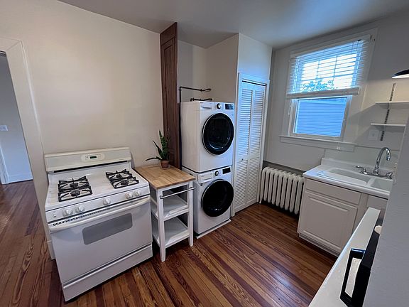 Kitchen + Laundry