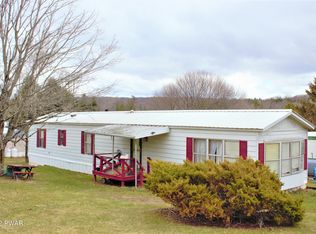 4 Large Rock Rd, Honesdale, PA 18431