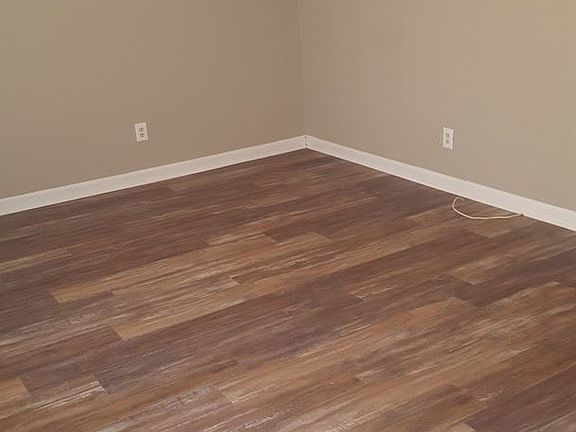 2nd image of 3155 Sarah Lou Dr