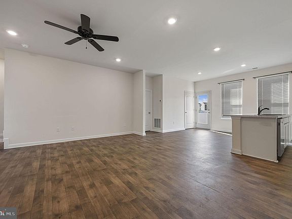 2nd image of 18 Citrus Dr