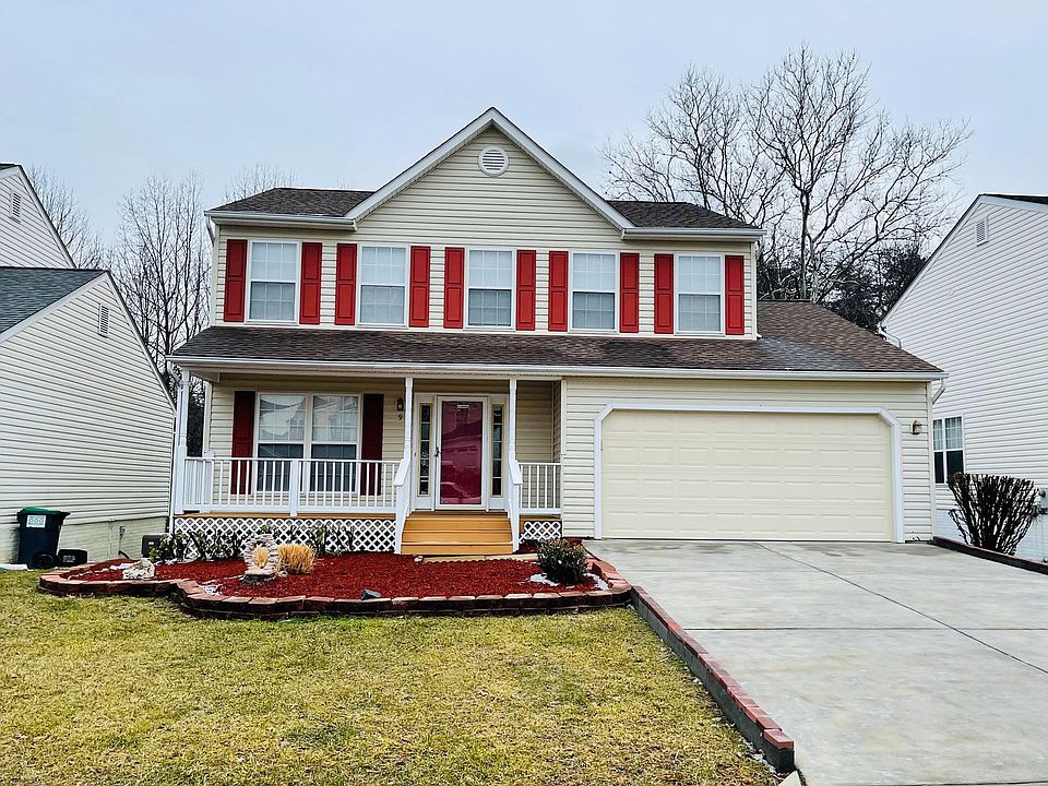 1st image of 9 Kimberly Dr