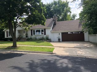 1211 High St, Union Grove, WI 53182