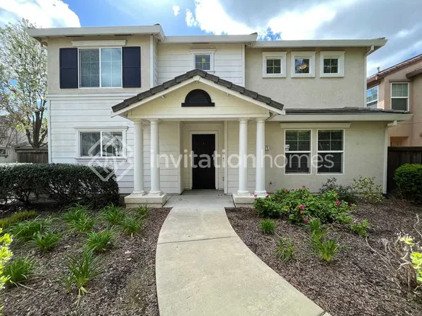 1971 Hawkins Ct, Woodland, CA 95776