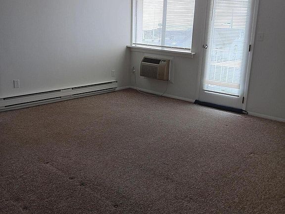 4th image of 260 Ocean Ave APT 6B