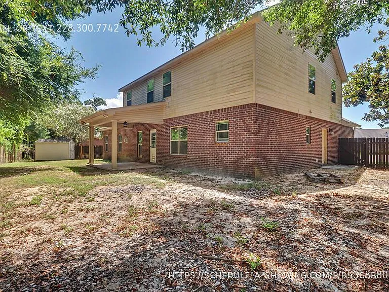 2184 Volterra Cir — Photo 26
