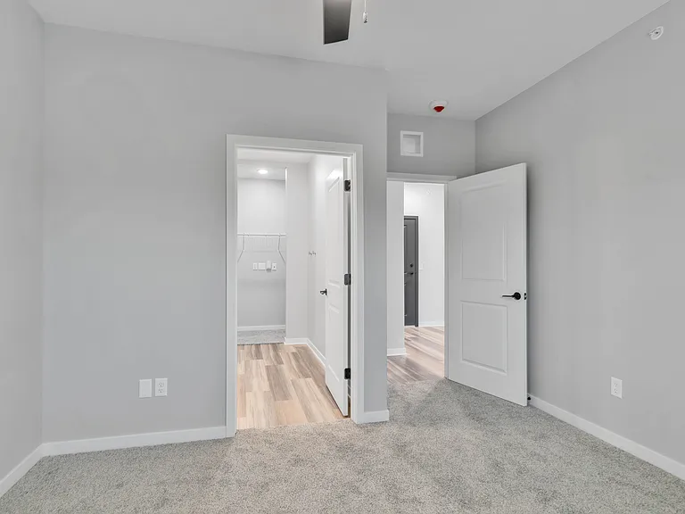 Bluestem Apartments — Photo 26