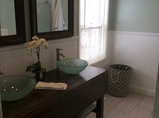 2650 Sheffield Rd, Hickory Corners, MI 49060