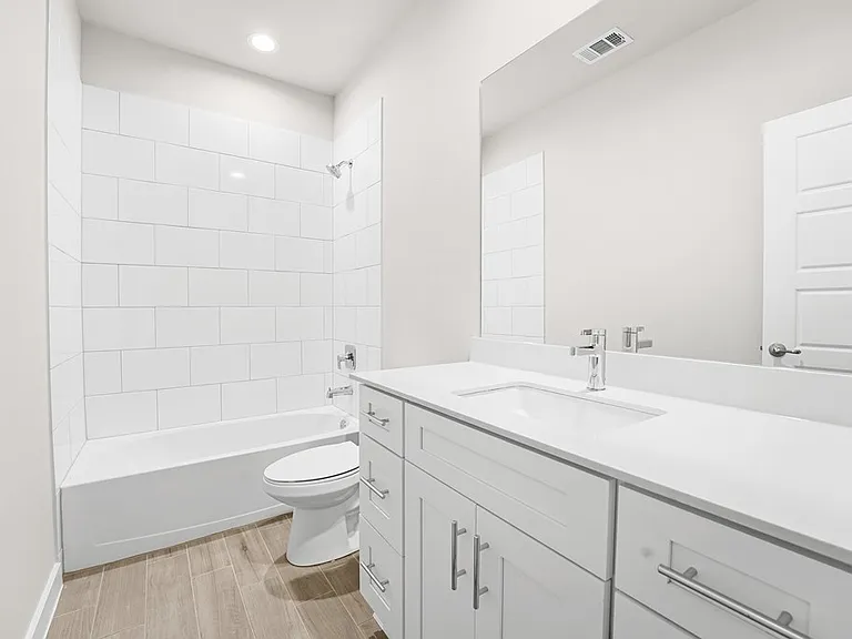 2107 Fortune Dr — Photo 17