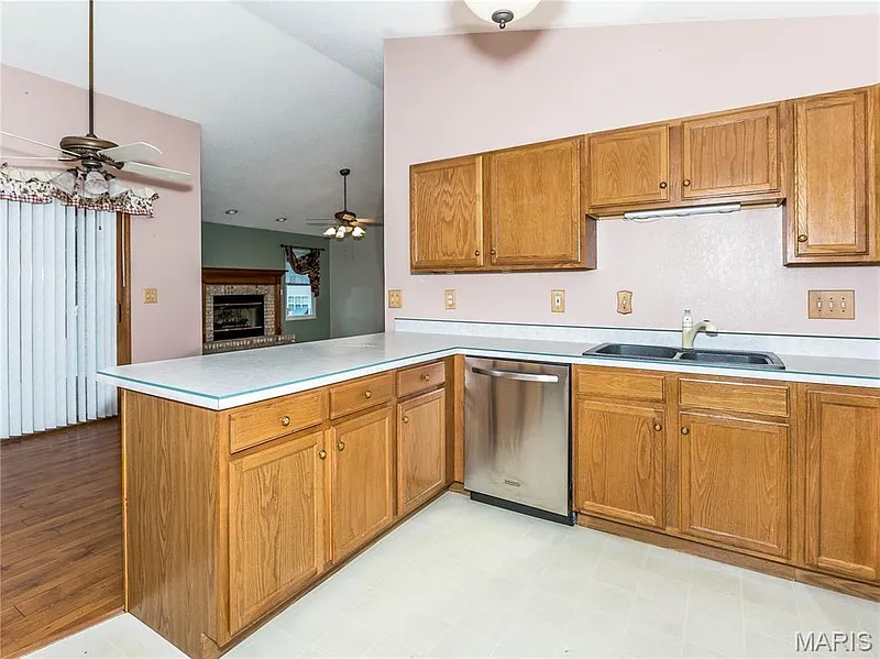 Thumbnail 19