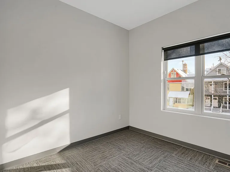 1129 8th St SE #3 — Photo 31