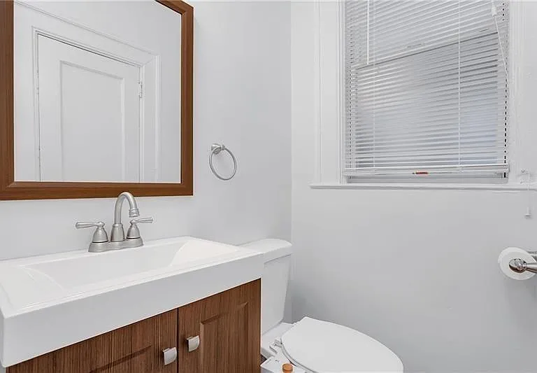 820 N Beatty St #2 — Photo 8