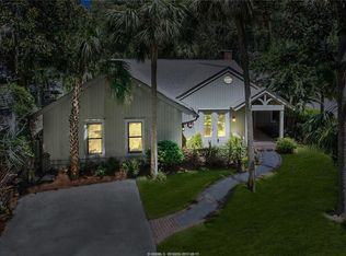 2 Fern Ct, Hilton Head Island, SC 29928