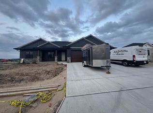 246 Southern Dr, Holmen, WI 54636