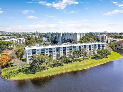 2236 N Cypress Bend Drive #206, Pompano Beach, FL, 33069