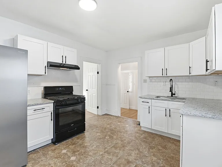 6531 Plymouth Ave — Photo 7