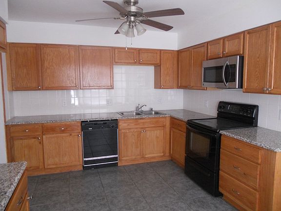5th image of 10513 Tomwood Ave