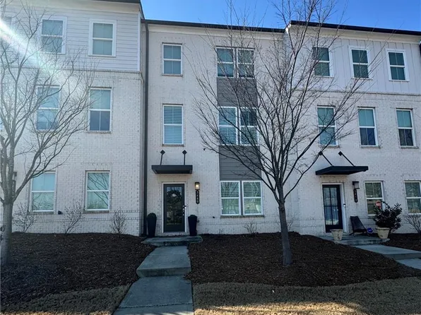 3460 Hardy St, Duluth, GA 30096