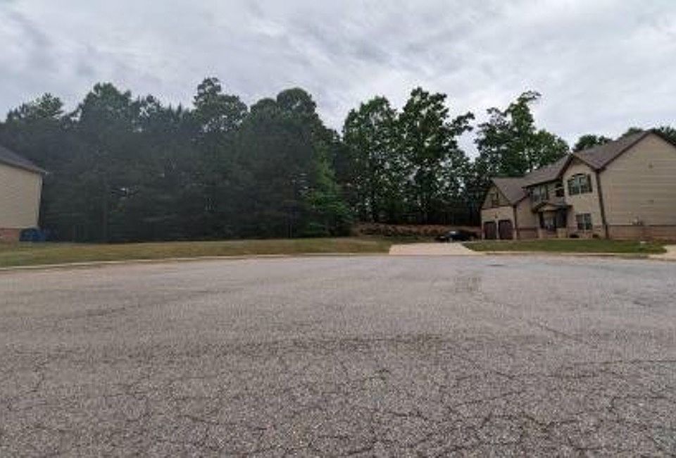 2nd image of 1757 Misselthrush Ln