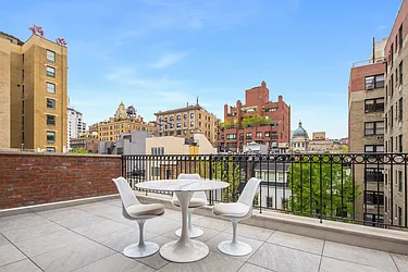 Rented by Sotheby's International Realty