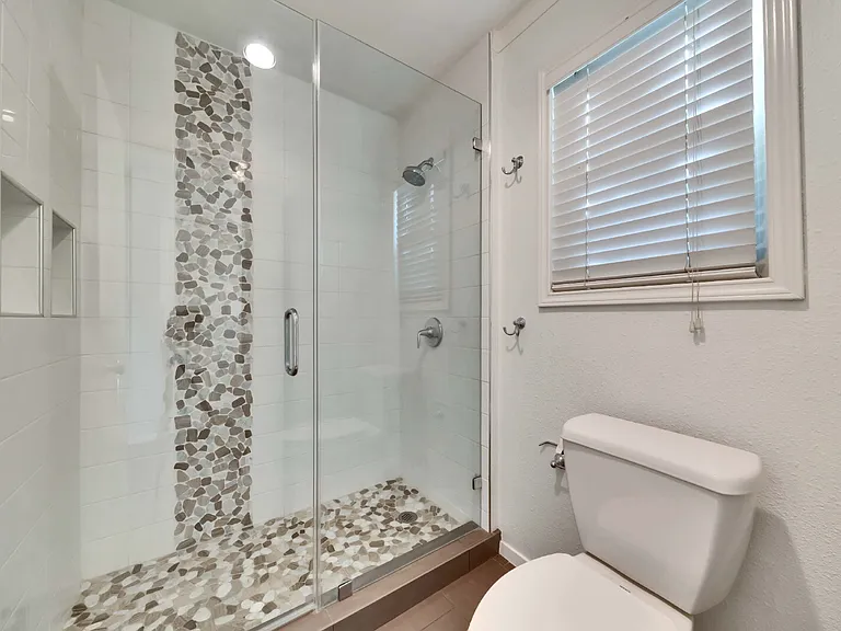 3411 Monument Dr — Photo 15