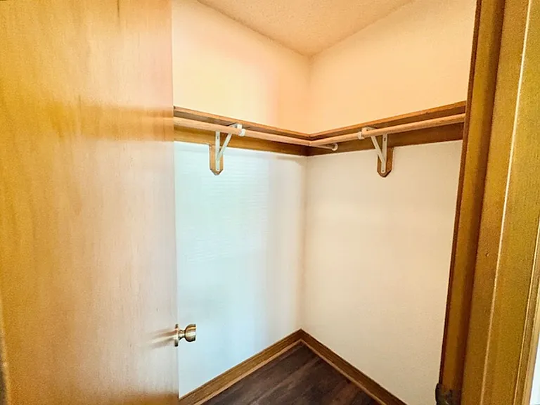 912 Nutmeg Ave — Photo 8