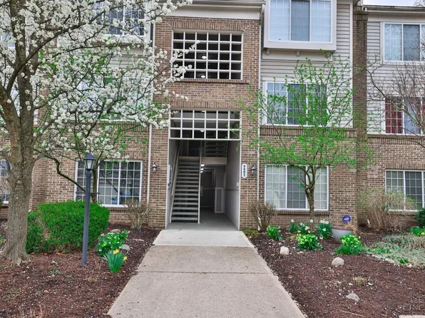9805 Regatta Dr Unit 304, Cincinnati, OH 45252