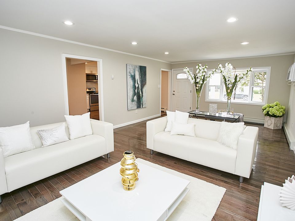 17 Tarry Ln, Levittown, NY 11756 Zillow