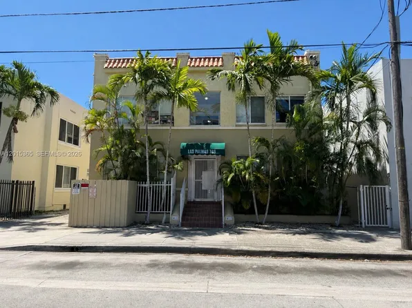 746 SW 2nd St APT 1, Miami, FL 33130